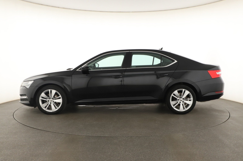 Škoda Superb, 2020