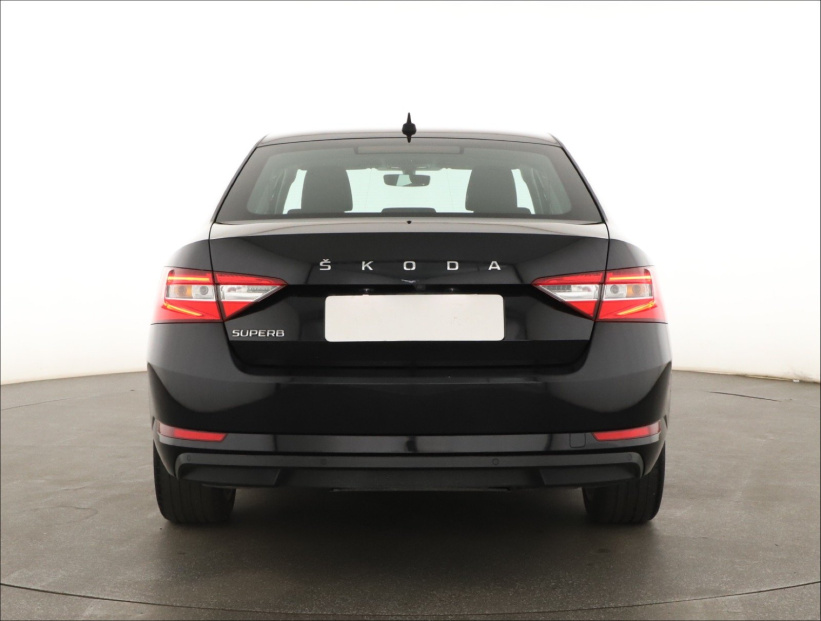 Škoda Superb, 2020