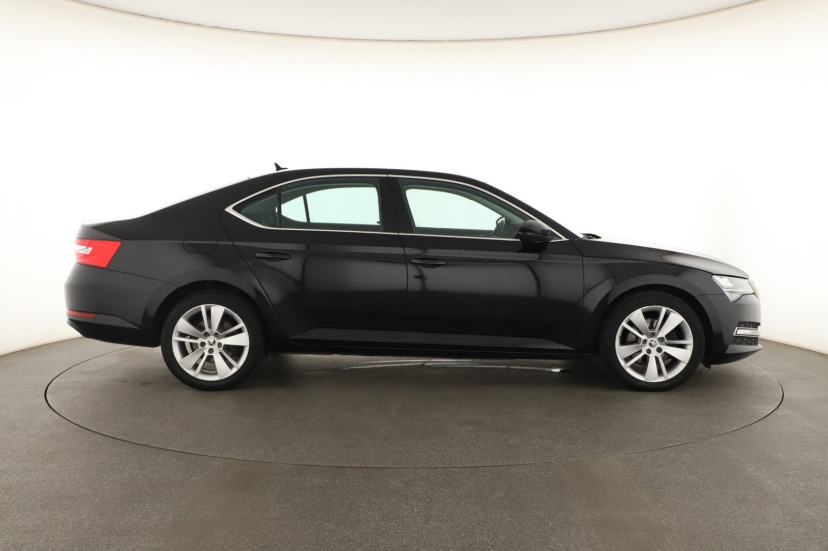Škoda Superb, 2020