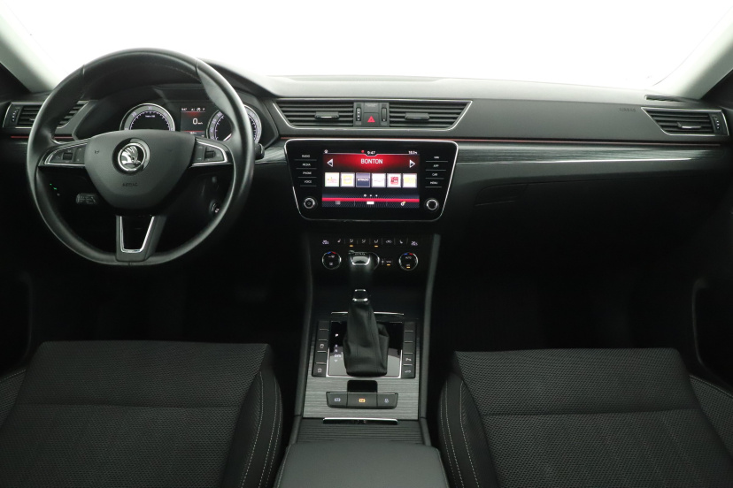 Škoda Superb, 2020