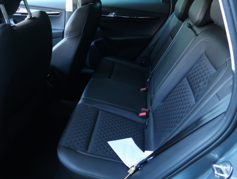 Škoda Karoq, 2018