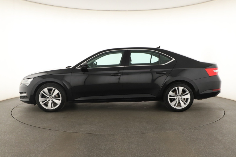 Škoda Superb, 2020