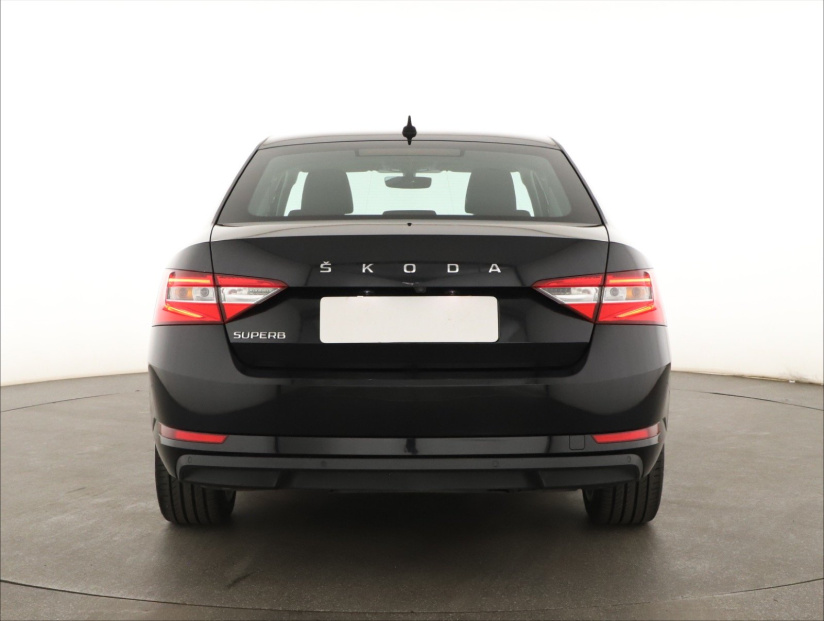 Škoda Superb, 2020