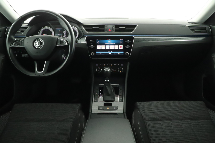 Škoda Superb, 2020