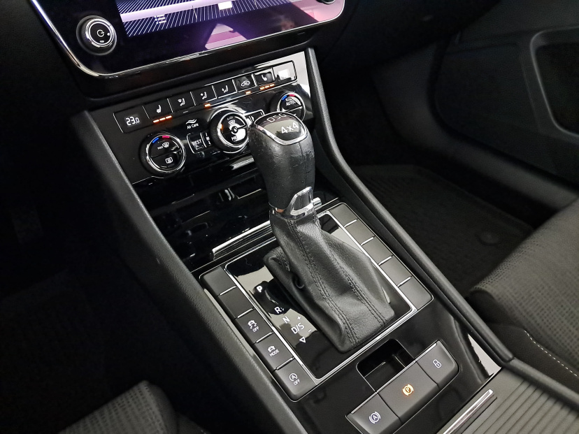 Škoda Superb, 2019