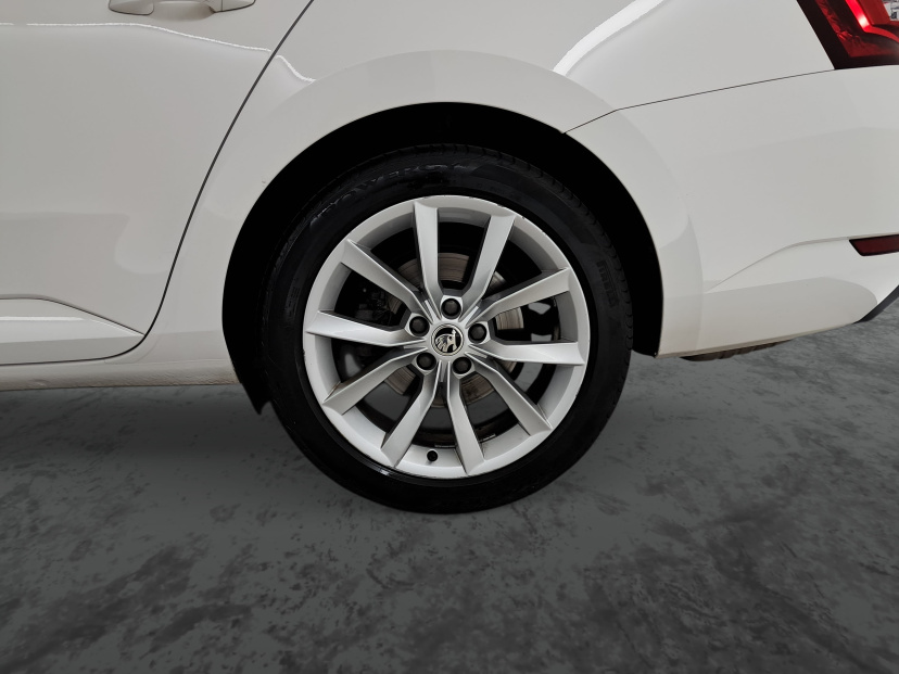 Škoda Superb, 2019