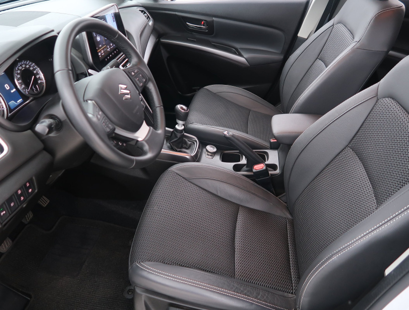 Suzuki SX4 S-Cross, 2024