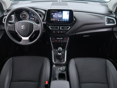 Suzuki SX4 S-Cross - 2024