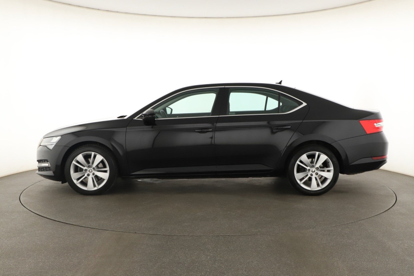 Škoda Superb, 2020
