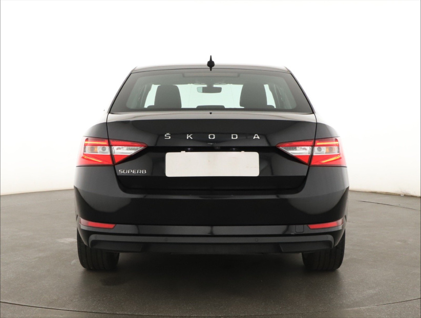 Škoda Superb, 2020