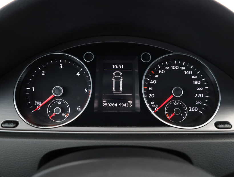 Volkswagen Passat, 2012