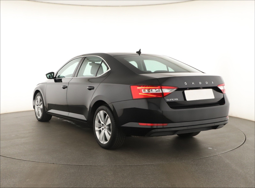 Škoda Superb, 2020