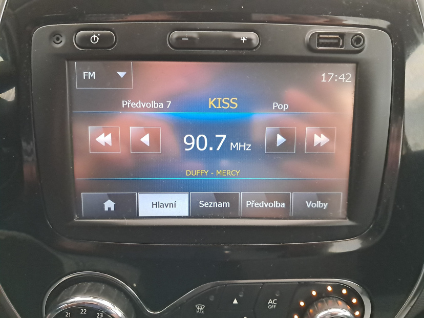 Renault Captur, 2015