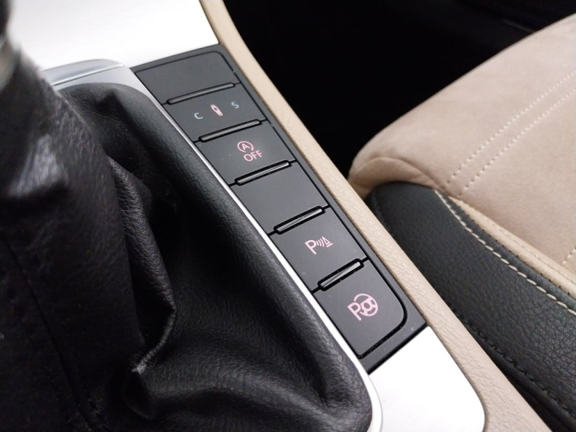 Volkswagen CC, 2013