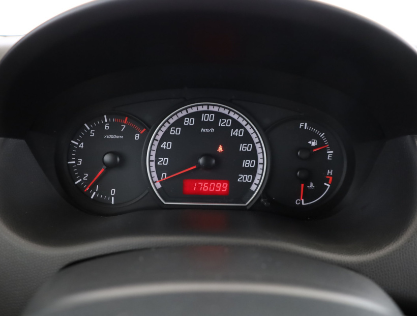 Suzuki Swift, 2005
