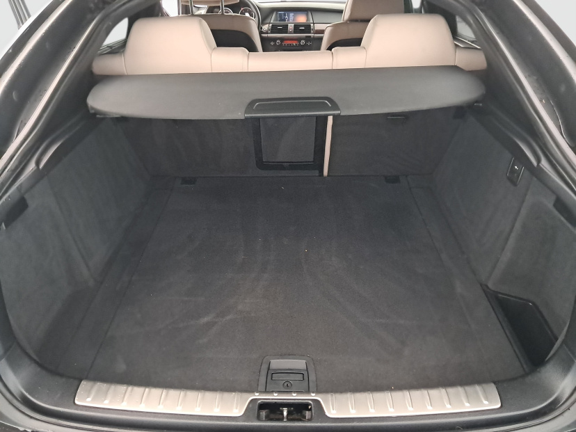 BMW X6, 2011
