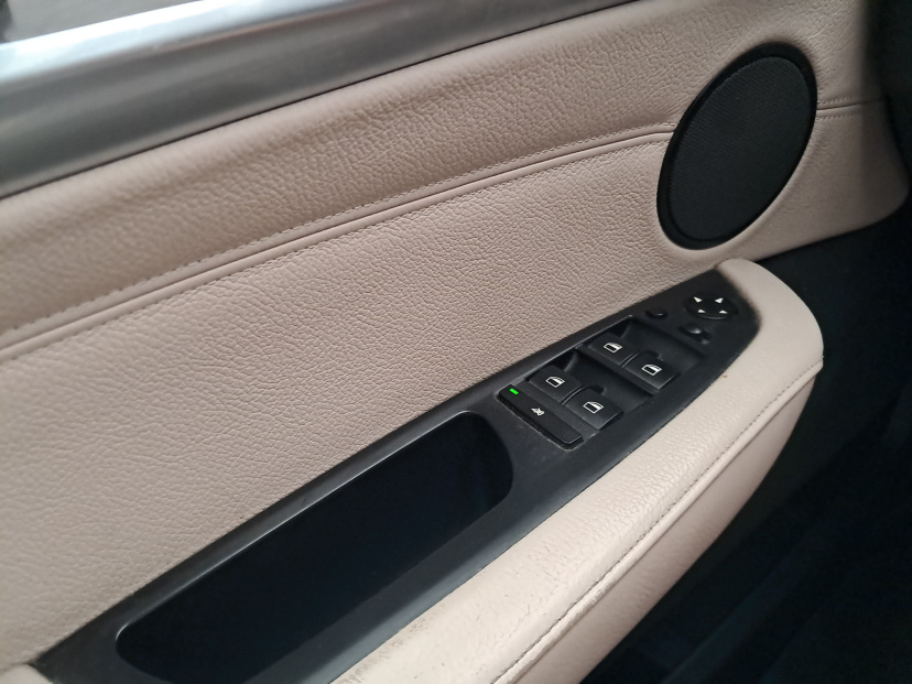 BMW X6, 2011