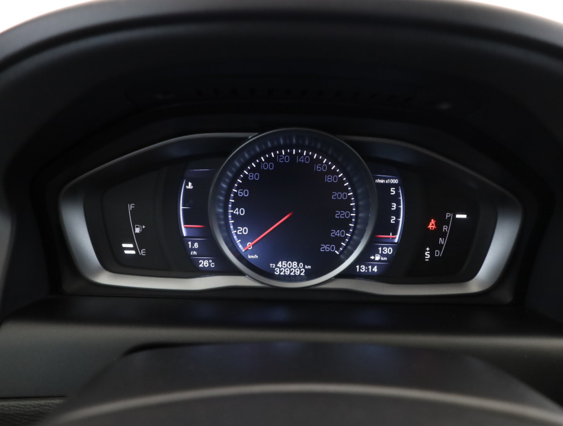 Volvo XC60, 2015