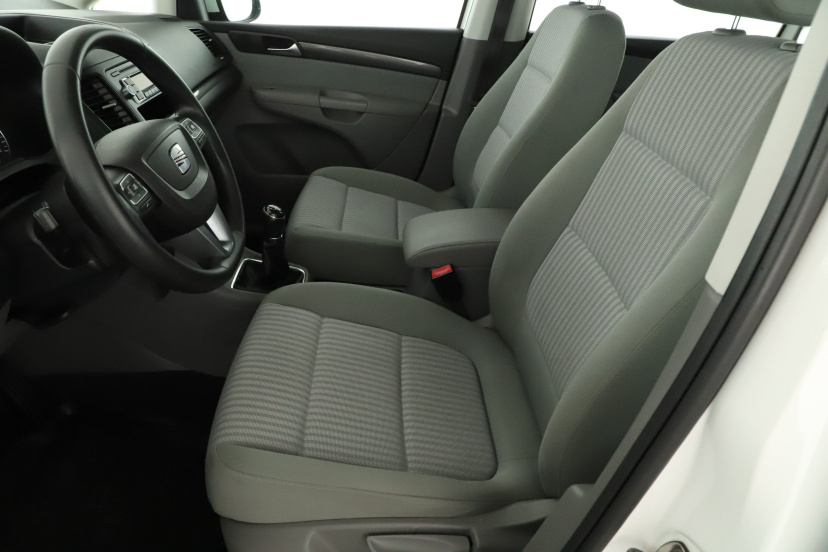 Seat Alhambra, 2012