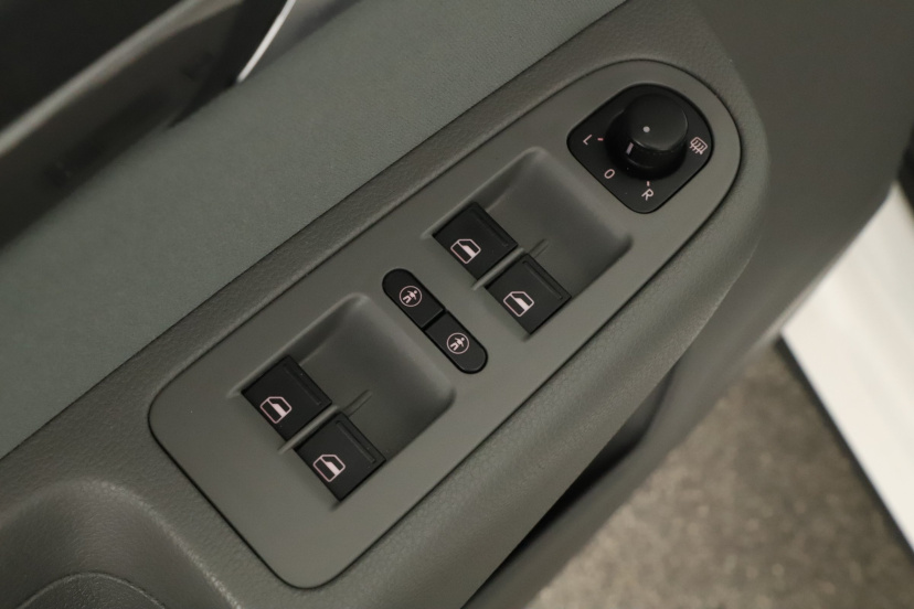 Seat Alhambra, 2012