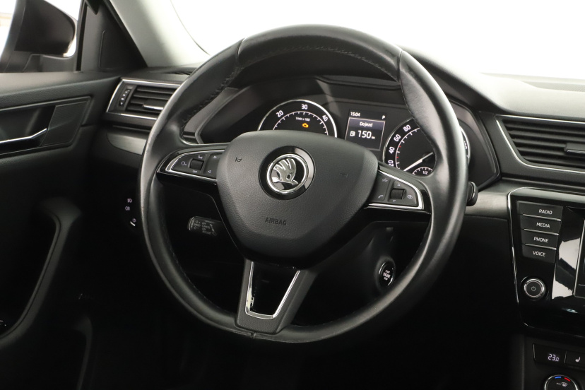 Škoda Superb, 2015