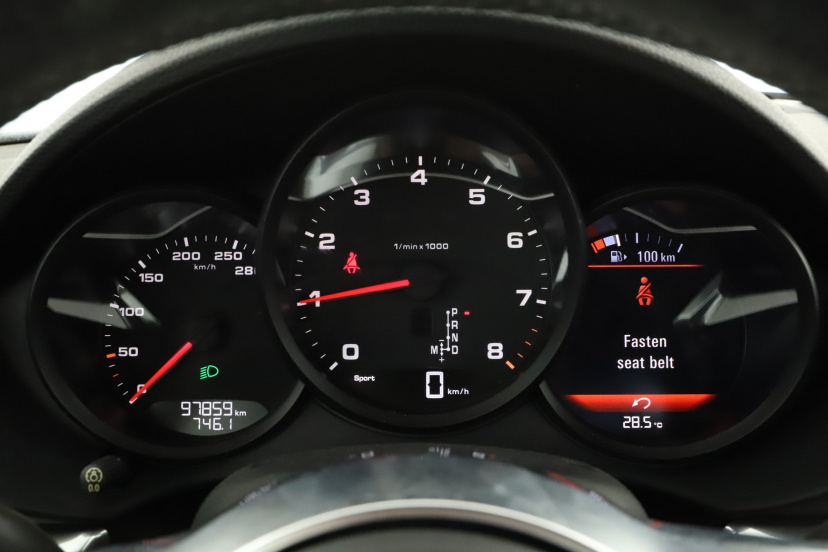 Porsche Cayman, 2019