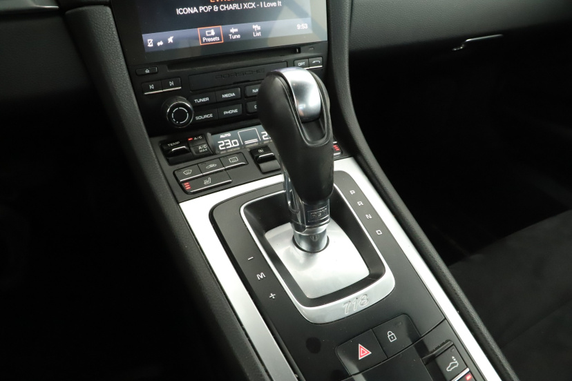 Porsche Cayman, 2019