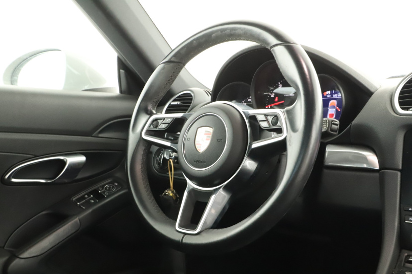Porsche Cayman, 2019