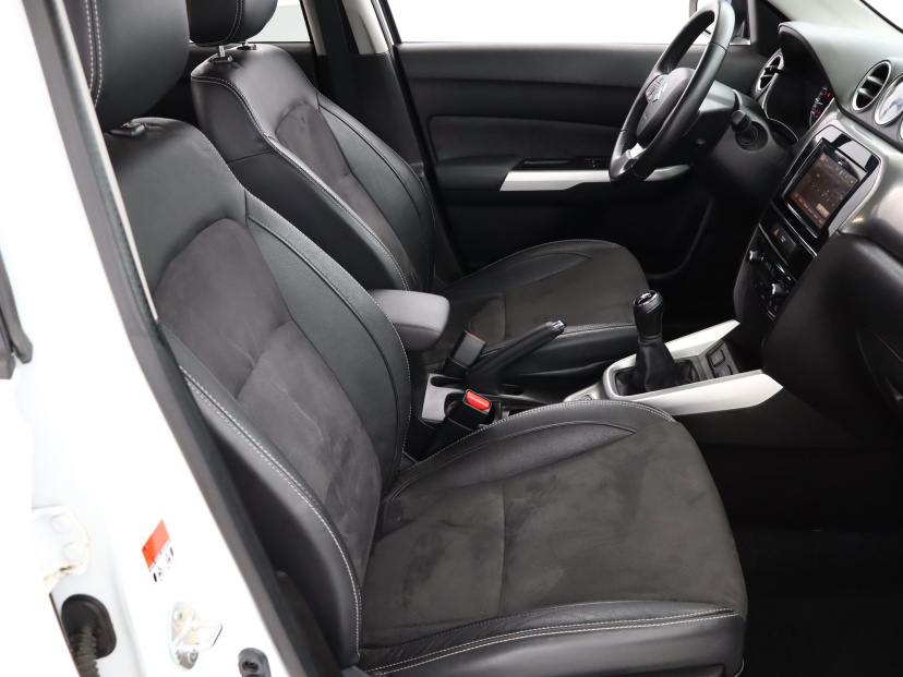 Suzuki Vitara, 2016