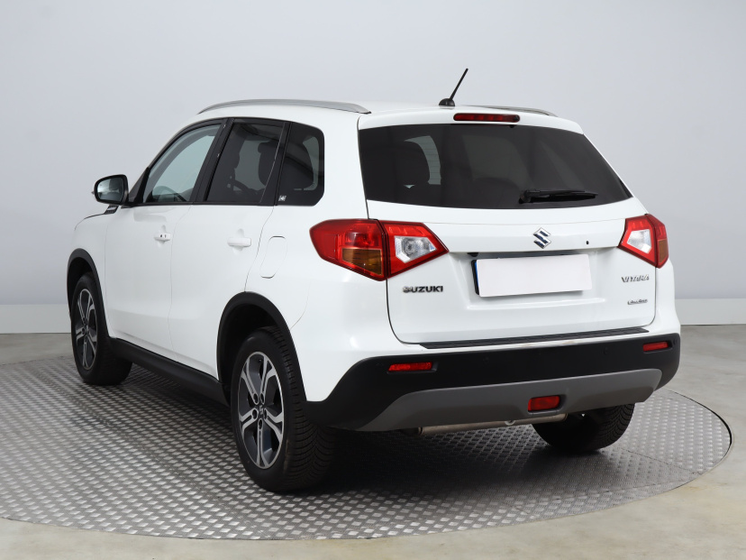 Suzuki Vitara, 2016