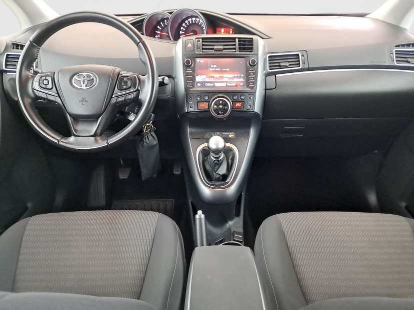 Toyota Verso, 2016