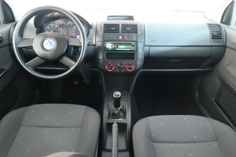 Volkswagen Polo, 2002
