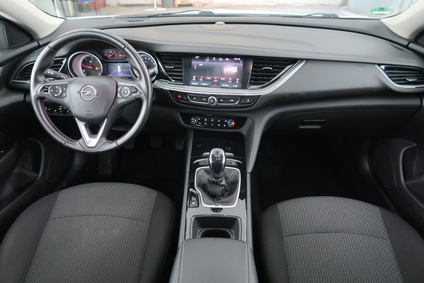 Opel Insignia, 2017