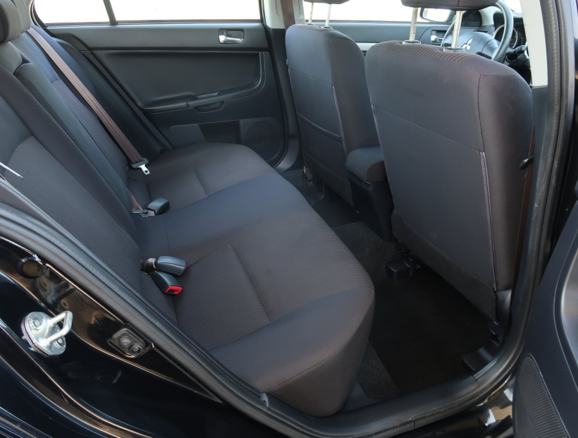 Mitsubishi Lancer, 2014