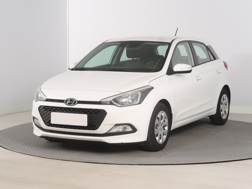 Hyundai i20, 2015