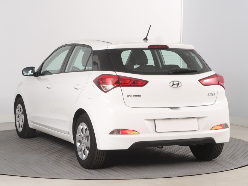 Hyundai i20, 2015