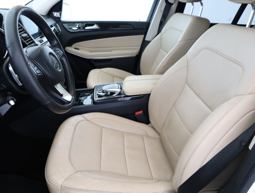 Mercedes-Benz GLS, 2017