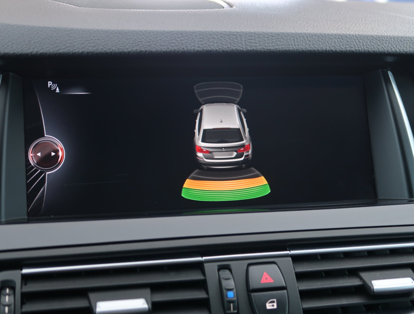 BMW 5, 2015