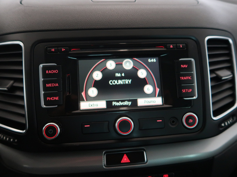 Volkswagen Sharan, 2011