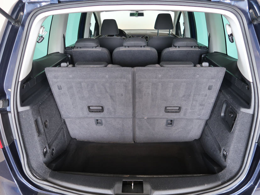 Volkswagen Sharan, 2011