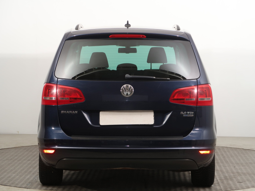 Volkswagen Sharan, 2011