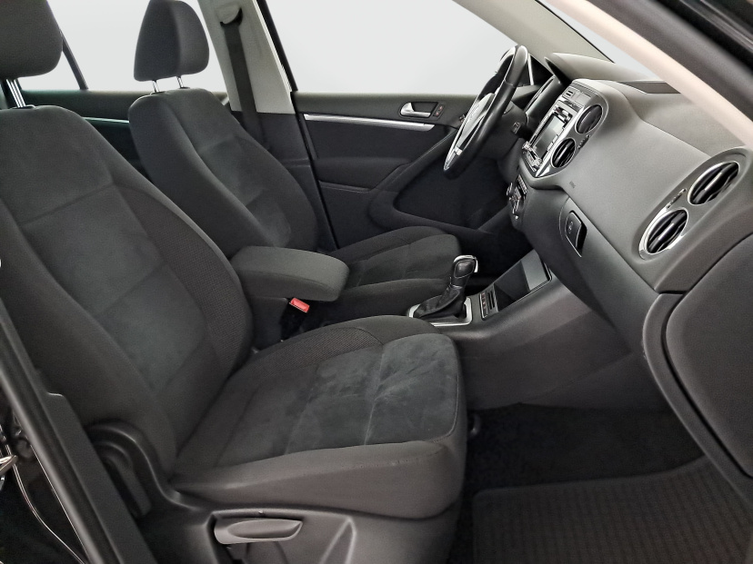 Volkswagen Tiguan, 2015