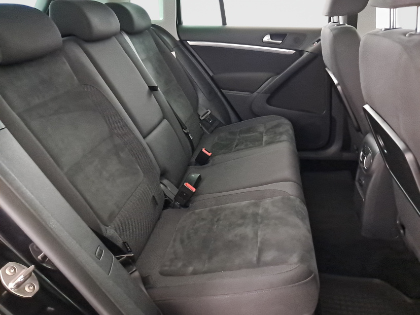 Volkswagen Tiguan, 2015