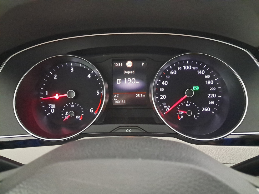 Volkswagen Passat, 2019