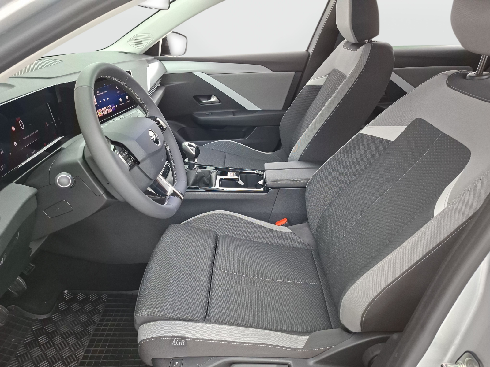 Opel Astra - 2025