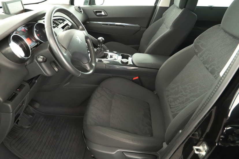 Peugeot 3008, 2012