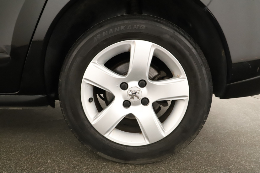 Peugeot 3008, 2012