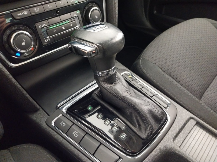 Škoda Superb, 2010
