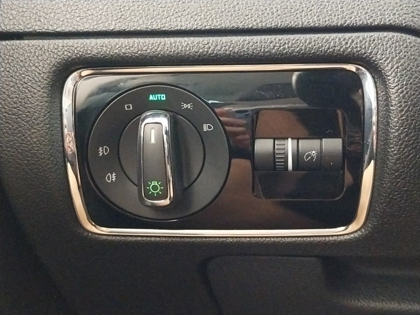 Škoda Superb, 2010