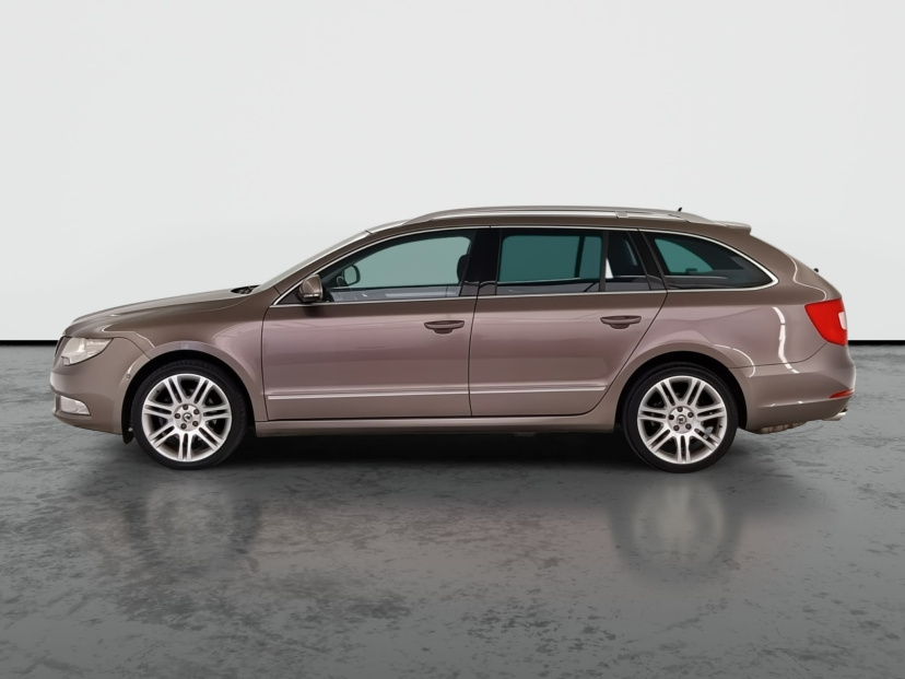 Škoda Superb, 2010